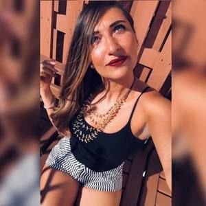 Meet your Posher, Ashley